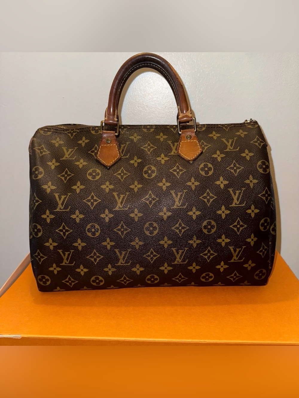 Authentic Vintage Louis Vuitton Speedy 35